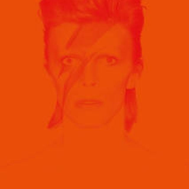 BOOK｜世界初公開の私物も満載！　『デヴィッド・ボウイ・イズ』がまもなく発売