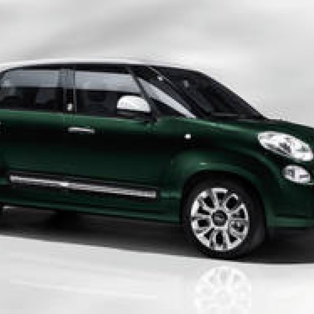 フィアット500Lに7人乗りバージョン｜Fiat ギャラリー