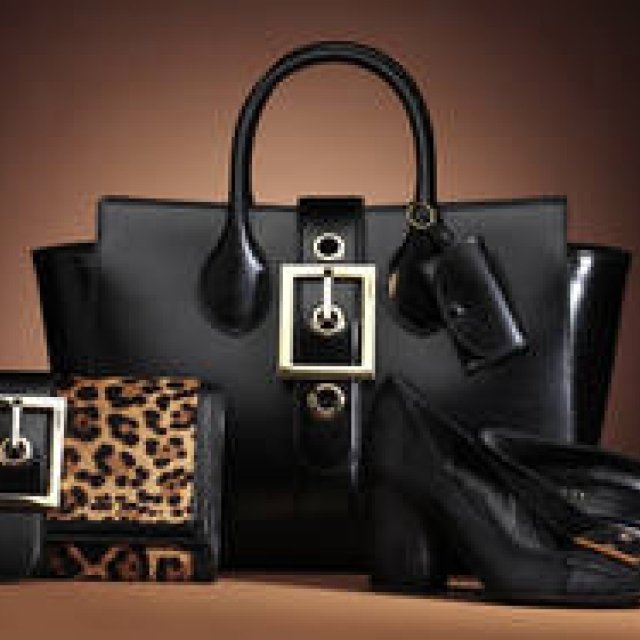 GUCCI｜あらたなアクセサリーコレクション「レディ バックル」誕生 ギャラリー