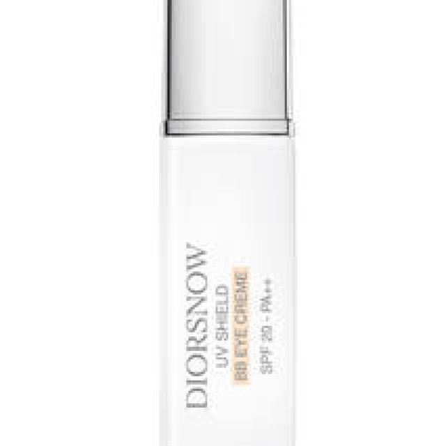 特集｜いつものメイクにプラス、お役立ちUVアイテム