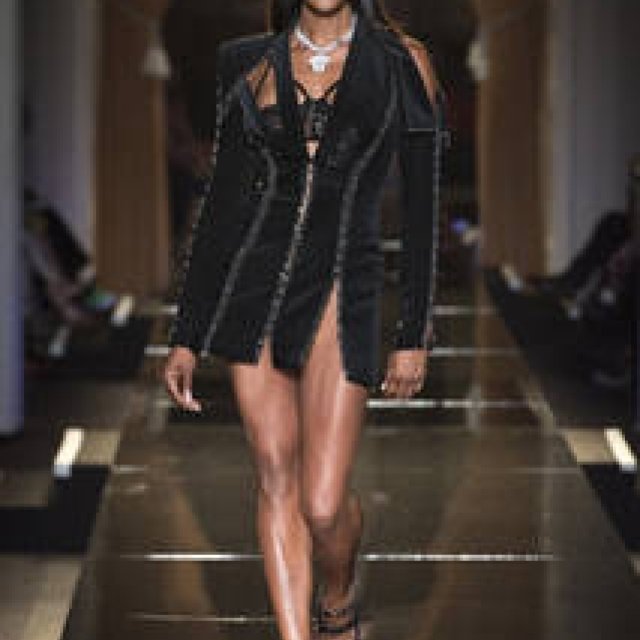 ATELIER VERSACE｜2013年秋冬オートクチュールコレクション