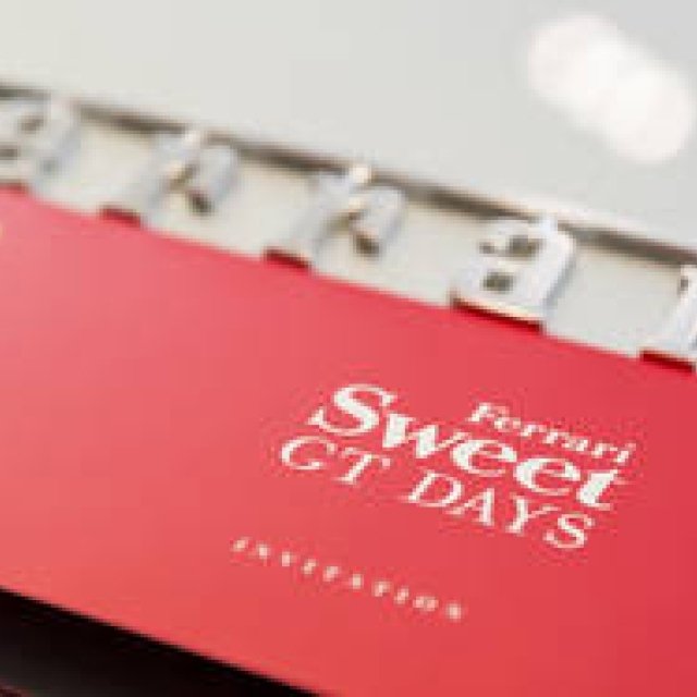 甘美なフェラーリの世界への扉｜Ferrari ギャラリー