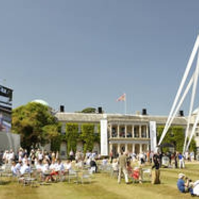 グッドウッドのセンターは911だ｜Prosche ギャラリー