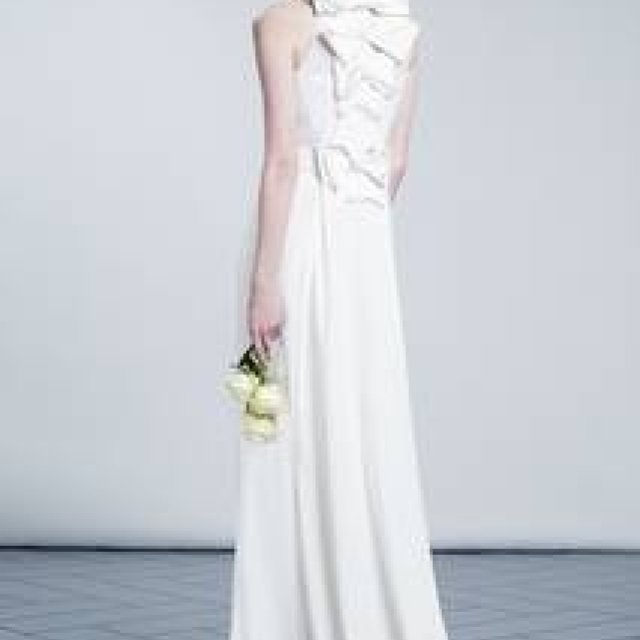 VIKTOR & ROLF｜ブライダルカプセルコレクションを発表 ギャラリー