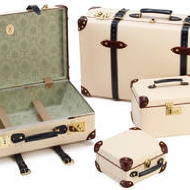 GLOBE-TROTTER｜「ロイヤルスイート」コレクション発表 ギャラリー