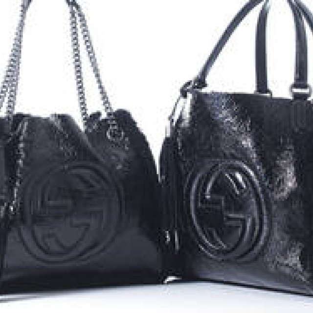 GUCCI｜“ふわふわ”のカーリーファーが新鮮な「ソーホー」秋の新作 ギャラリー