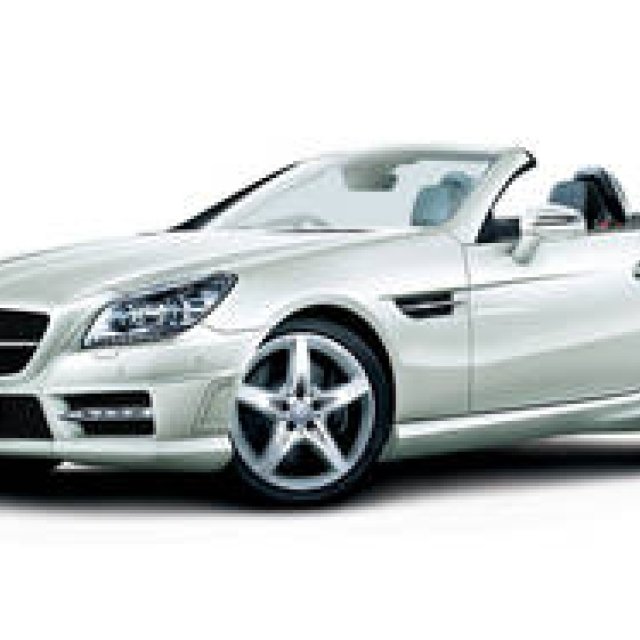 メルセデス・ベンツ SLK クラスの装備を見直し｜Mercedes-Benz 