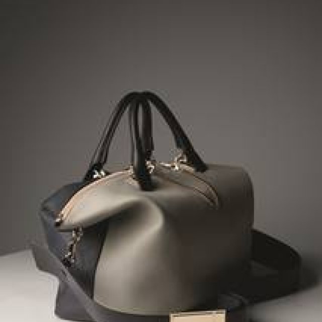 Chloé｜バッグコレクションに新作「ベイリー」が登場 ギャラリー