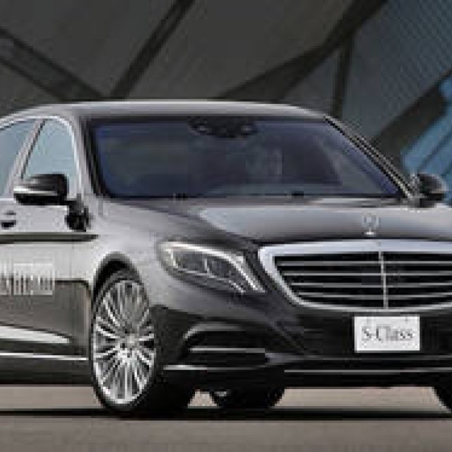 1リッターで33.3km走るSクラス｜Mercedes-Benz ギャラリー