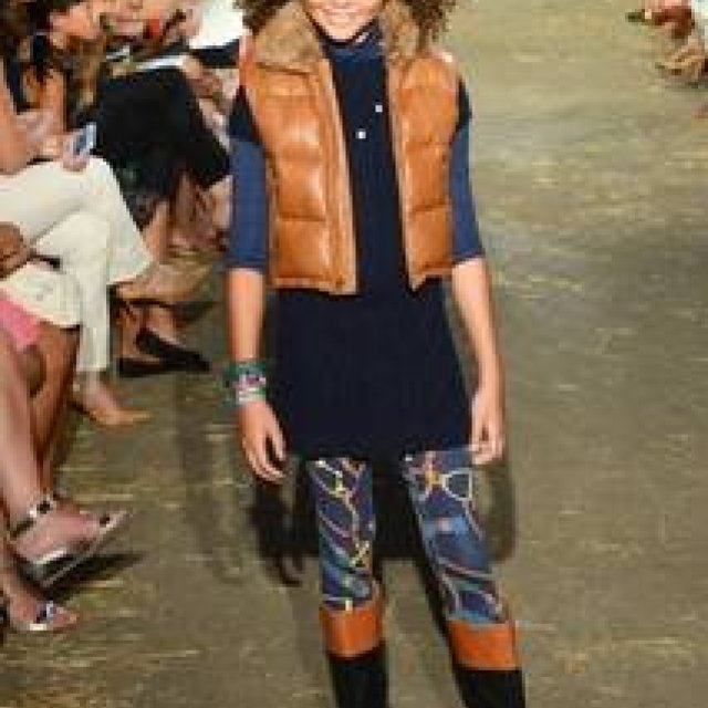 ジェシカ・アルバをホストに迎え、ラルフ ローレンがハンプトンでガールズファッションショー開催｜RALPH LAUREN