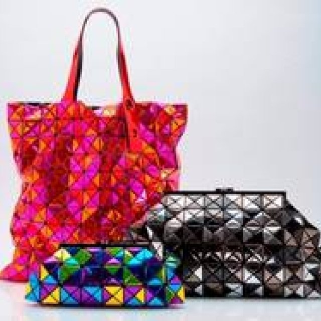 バオ バオ イッセイ ミヤケ×スプツニ子！コラボバッグを発売｜BAO BAO ISSEY MIYAKE