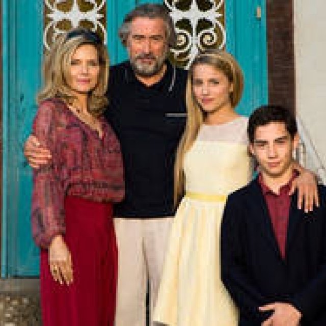 Gallry｜MOVIE｜豪華キャストで送る痛快エンタテインメント『マラヴィータ』