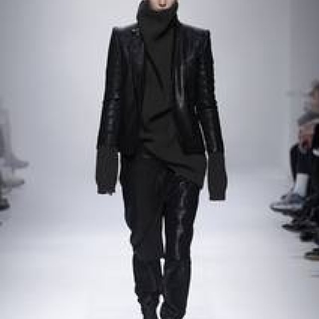 HAIDER ACKERMANN｜初のポップアップイベント開催 ギャラリー