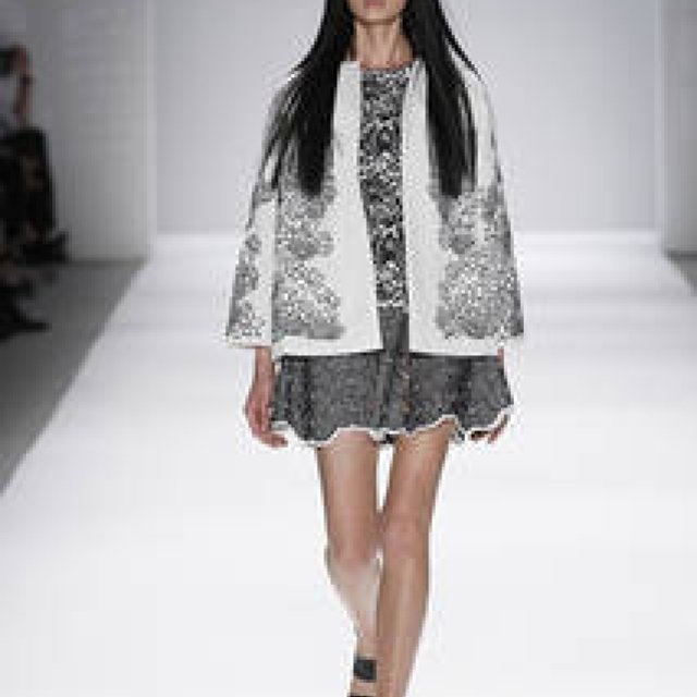 VIVIENNE TAM｜2014年春夏コレクション 