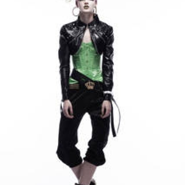 SHISEIDO｜実写版『ジョジョの奇妙な冒険』が実現!?　展示「Japan Original Beauty」開催 ギャラリー