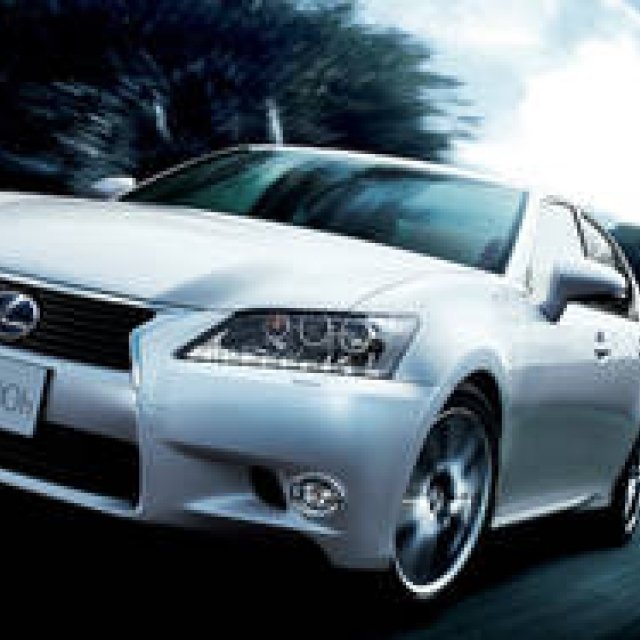 4気筒＋モーターのハイブリッドモデル「GS300h」誕生｜Lexus ギャラリー