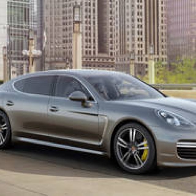 東京モーターショーでパナメーラをワールドプレミア｜Porsche ギャラリー