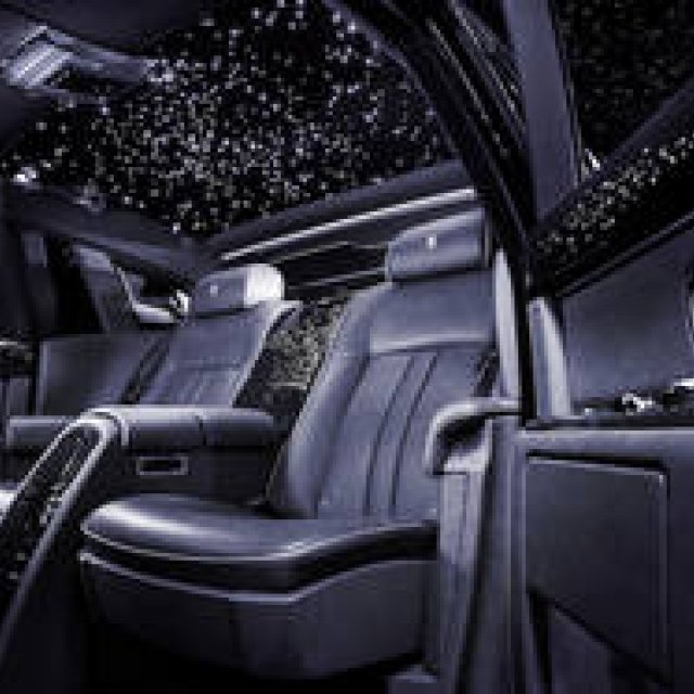 ダイヤをちりばめた豪華絢爛なファントム｜Rolls-Royce ギャラリー