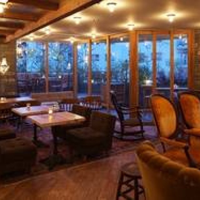 EVENT｜BIOTOPにて一夜限りのクリスマス特別ライブ開催