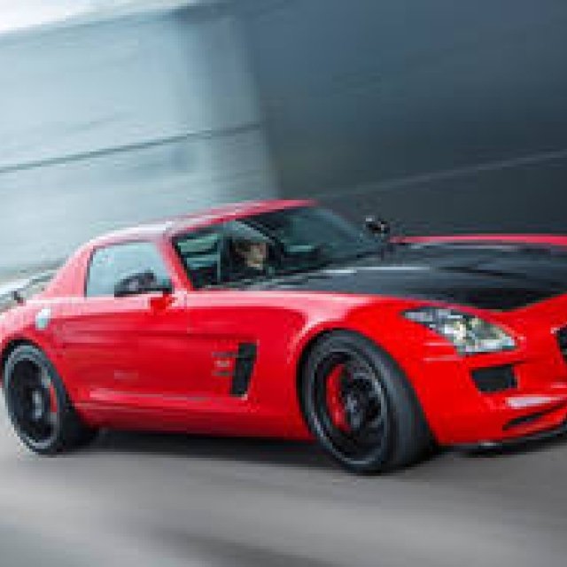 ラストシーンを迎えたSLS AMG｜Mercedes-Benz ギャラリー