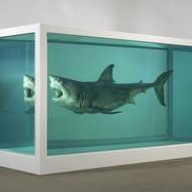 ART FILE 27｜ダミアン・ハースト回顧展「Relics（残存）」｜