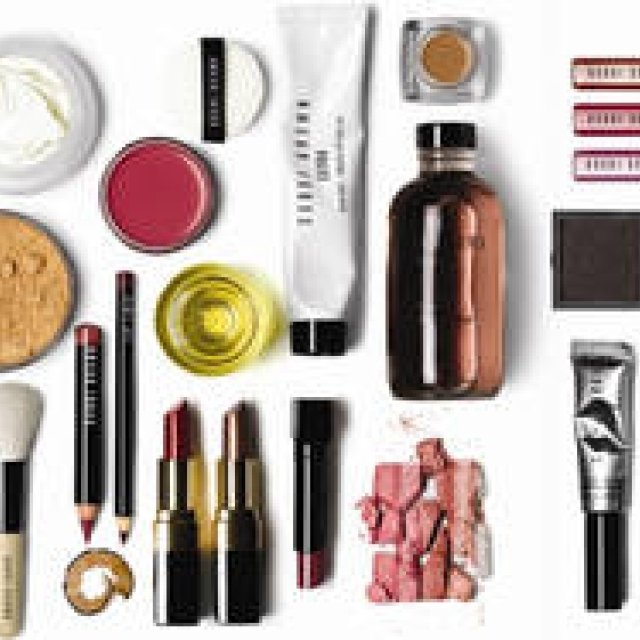 BOBBI BROWN｜ボビイ ブラウン - BRAND TOP