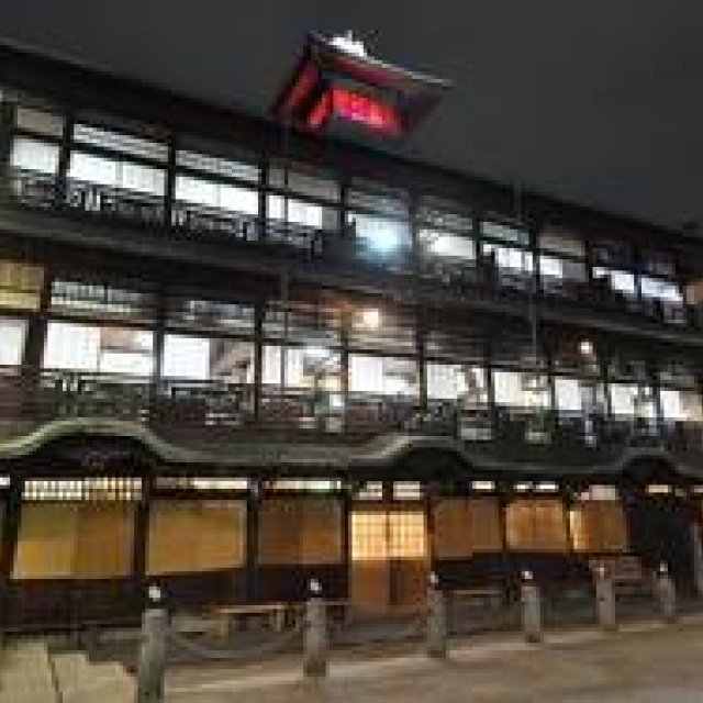 ART｜宿泊できるインスタレーション『HOTEL HORIZONTAL』などを公開 ギャラリー