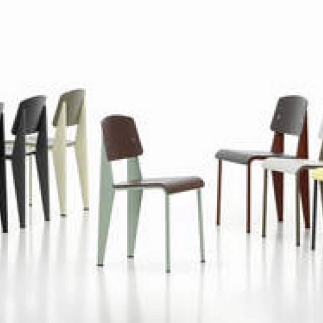 Vitra｜プルーヴェの歴史的名作椅子がコンテンポラリーに進化 ギャラリー