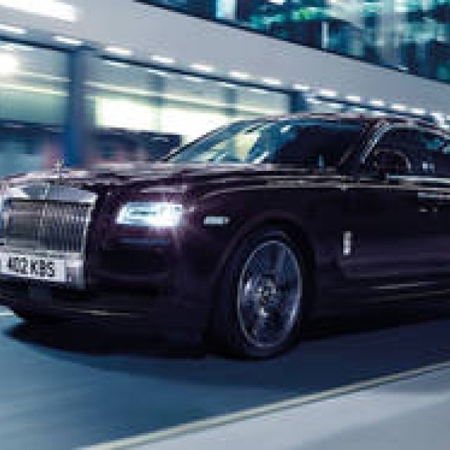 ダイナミズムを高めた「ゴースト」を期間限定受注｜Rolls-Royce ギャラリー