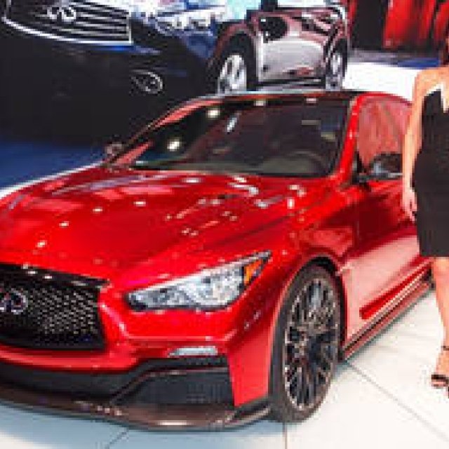 インフィニティ Q50のスポーティバージョンが登場｜Infiniti ギャラリー