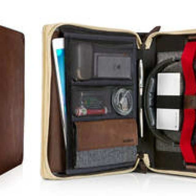 BookBook｜驚きの収納力を誇る 本革製ブック型マルチケース「Twelve South BookBook Travel Journal」登場