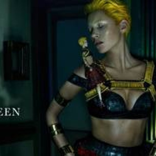 ALEXANDER McQUEEN｜2014年春夏キャンペーンにケイト・モスが登場