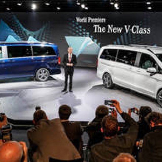 3代目となるメルセデスのミニバン、新型「Vクラス」発表｜Mercedes-benz