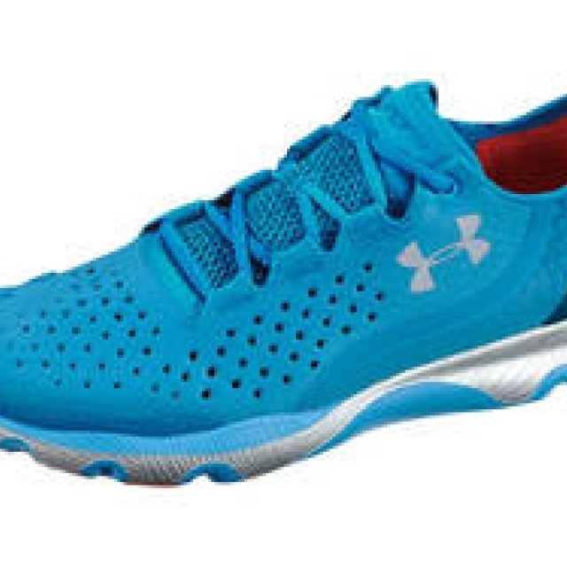 UNDER ARMOUR｜世界初“シームレスヒールカップ”搭載フットウェア ギャラリー