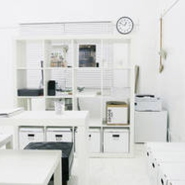 BOOK｜作品集のデザインから、販売までを展開する「81BOOKS」誕生