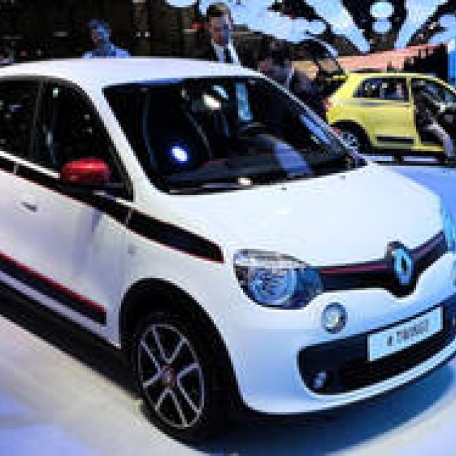 RRとなった3代目トゥインゴ発表｜Renault