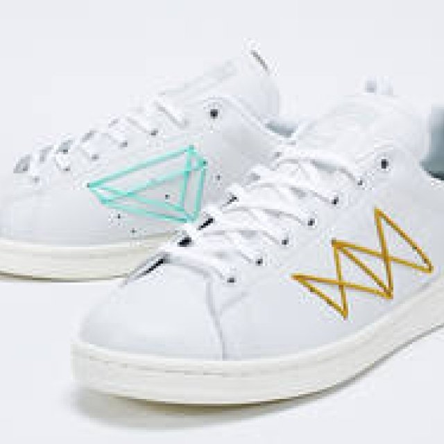 adidas｜プロダクトデザイナー・藤城成貴によるスタンスミス ギャラリー