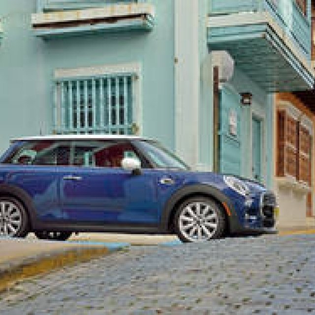 3代目になった新型MINIを試乗する｜MINI ギャラリー