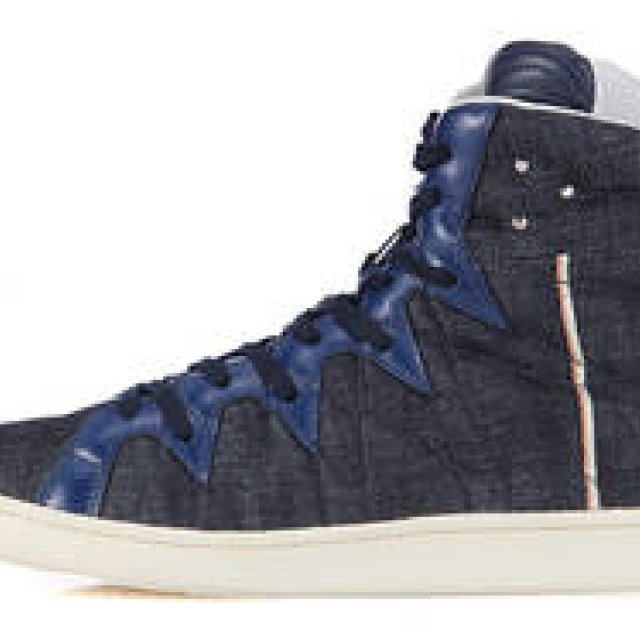 White Flags｜モードを体現する日本のスニーカー ギャラリー