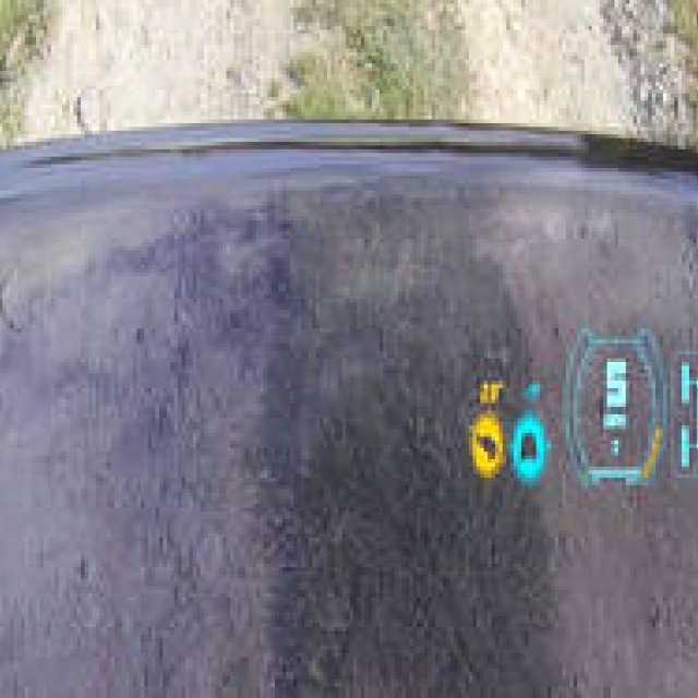 新型ディスカバリーはボンネットを通して地面が見える｜Land Rover ギャラリー