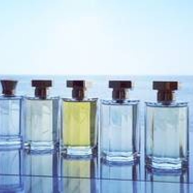 L’Artisan Parfumeur｜葉山のNowhere resortにて香りのワークショップ
