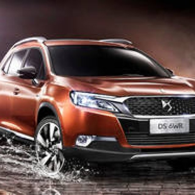 DSラインのあたらしいSUV「DS 6WR」｜Citroen ギャラリー