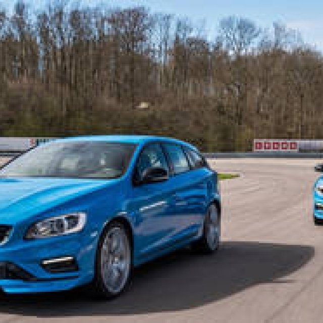 ボルボ S60、V60のコンプリートカーが受注開始｜Volvo ギャラリー