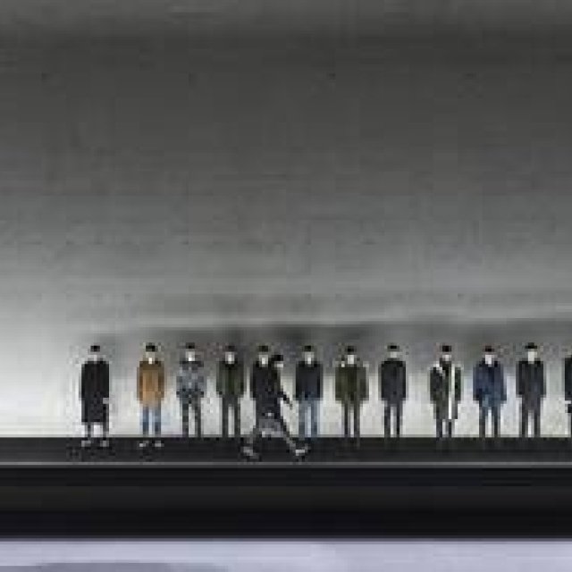 DIOR HOMME｜上海にてランウェイショーを開催 ギャラリー