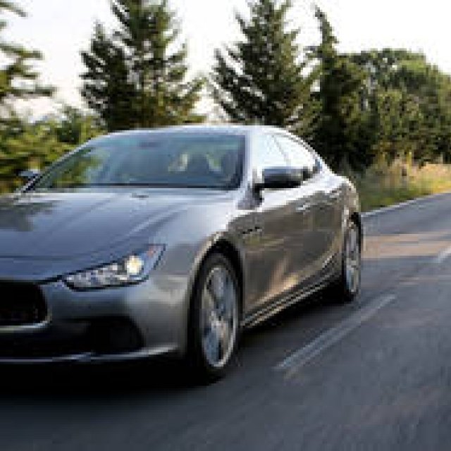 マセラティ ギブリにベーシックなモデルを追加｜Maserati ギャラリー