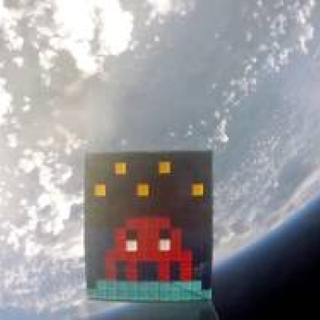 ART｜フランス人アーティスト、インベーダーの新作映像作品『ART4SPACE』ジャパンプレミア