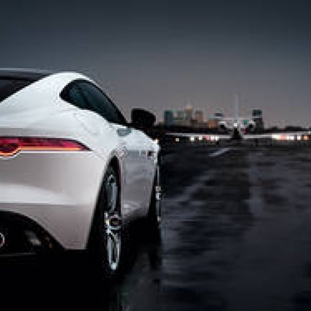 ジャガー Fタイプ クーペの特別イベントに100名様をご招待｜Jaguar ギャラリー