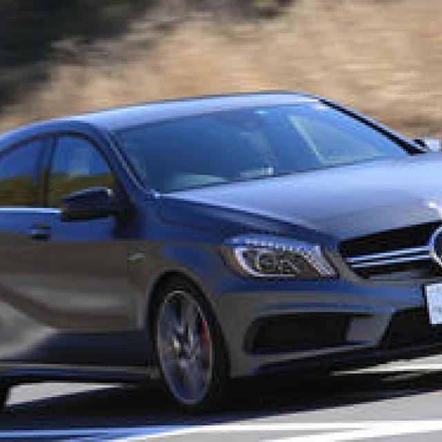 メルセデス・ベンツA 45 AMG 4MATICに試乗｜Mercedes-Benz ギャラリー