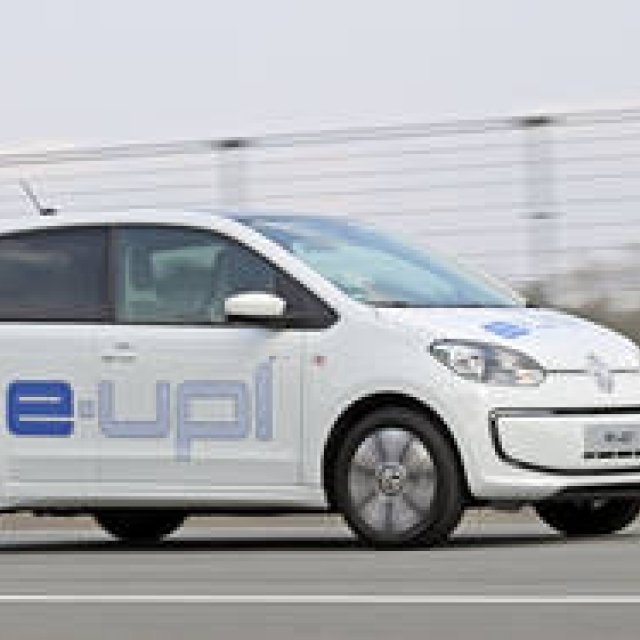 up!の電気自動車e-up!を体験する｜Volkswagen ギャラリー