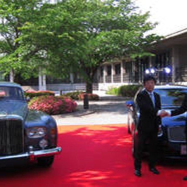 V8エンジンのフライングスパー、日本デビュー｜Bentley ギャラリー